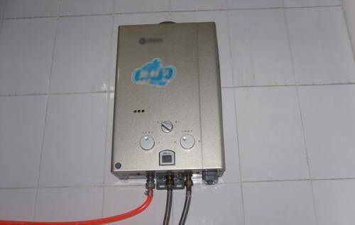 電熱水器不會自動加熱是怎么回事