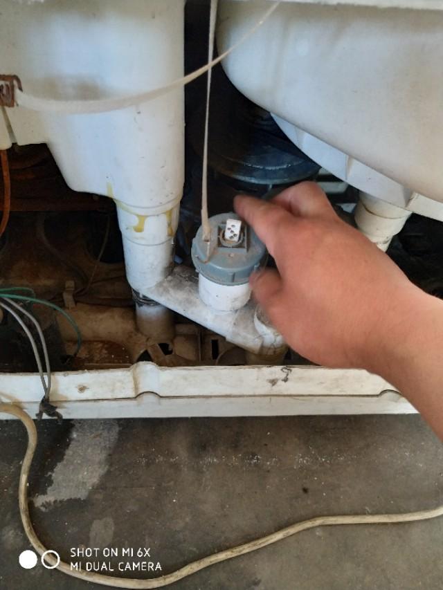 雙桶洗衣機洗衣時排水怎么辦