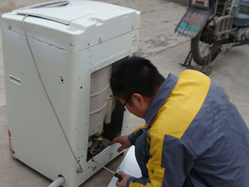 廣州濱江格蘭仕洗衣機(jī)維修多少錢_價格實(shí)惠