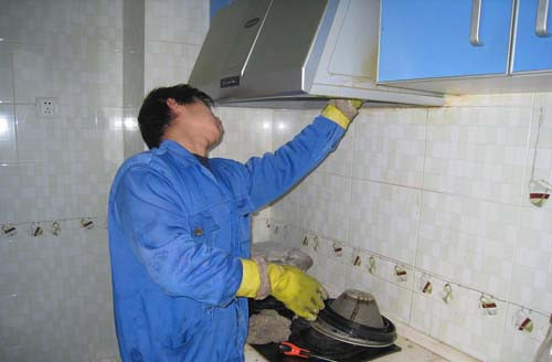 重慶沙坪壩油煙機(jī)修理電話號碼_附近維修師傅上門