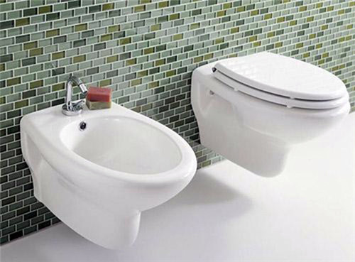 廣州白云湖座便器維修師傅電話_隨時上門維修