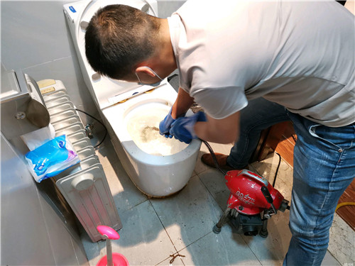 我附近疏通下水道電話服務(wù)電話_附近疏通電話