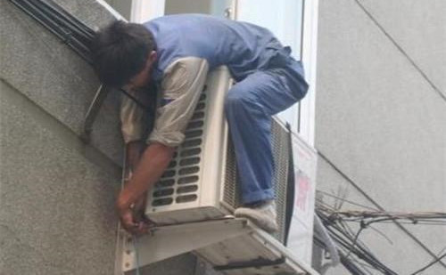 深圳空調(diào)移機服務上門電話_一個電話快速上門