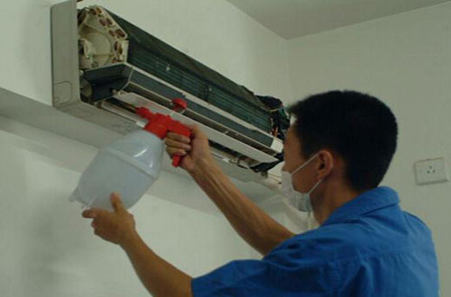 玉林附近洗空調(diào)服務(wù)電話_專業(yè)空調(diào)清洗服務(wù)