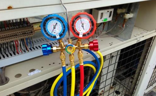 汕頭空調(diào)維修加氟附近電話_免費檢測