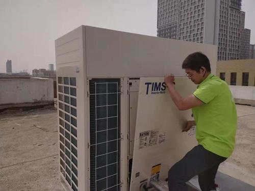 空調附近維修服務電話_明碼標價_不亂收費