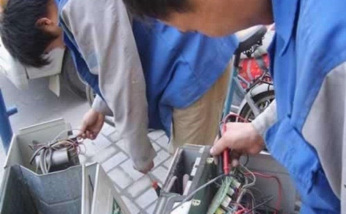 威海專業(yè)修空調服務電話_明碼標價_不亂收費