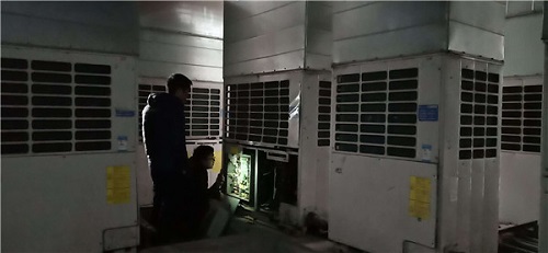 空調壓縮機維修服務電話_一個電話快速上門